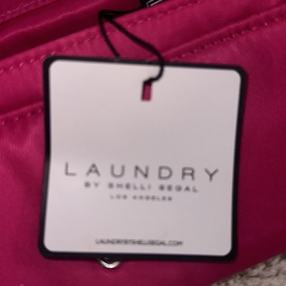 Laundry bag by Shelli Segal - Picture 4 of 4